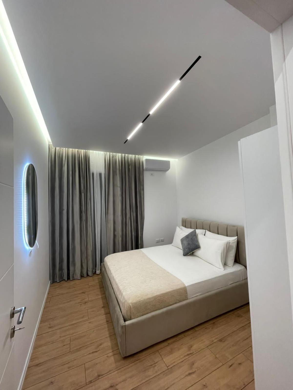 Enea Apartments 2 Tirana Bagian luar foto