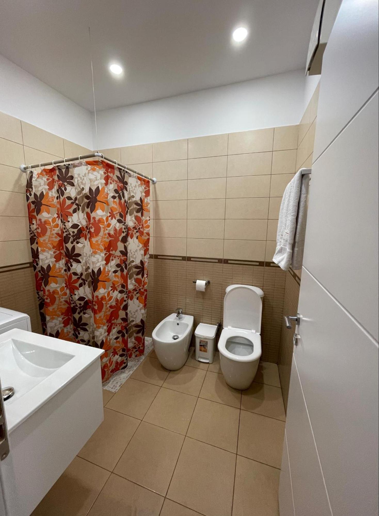 Enea Apartments 2 Tirana Bagian luar foto