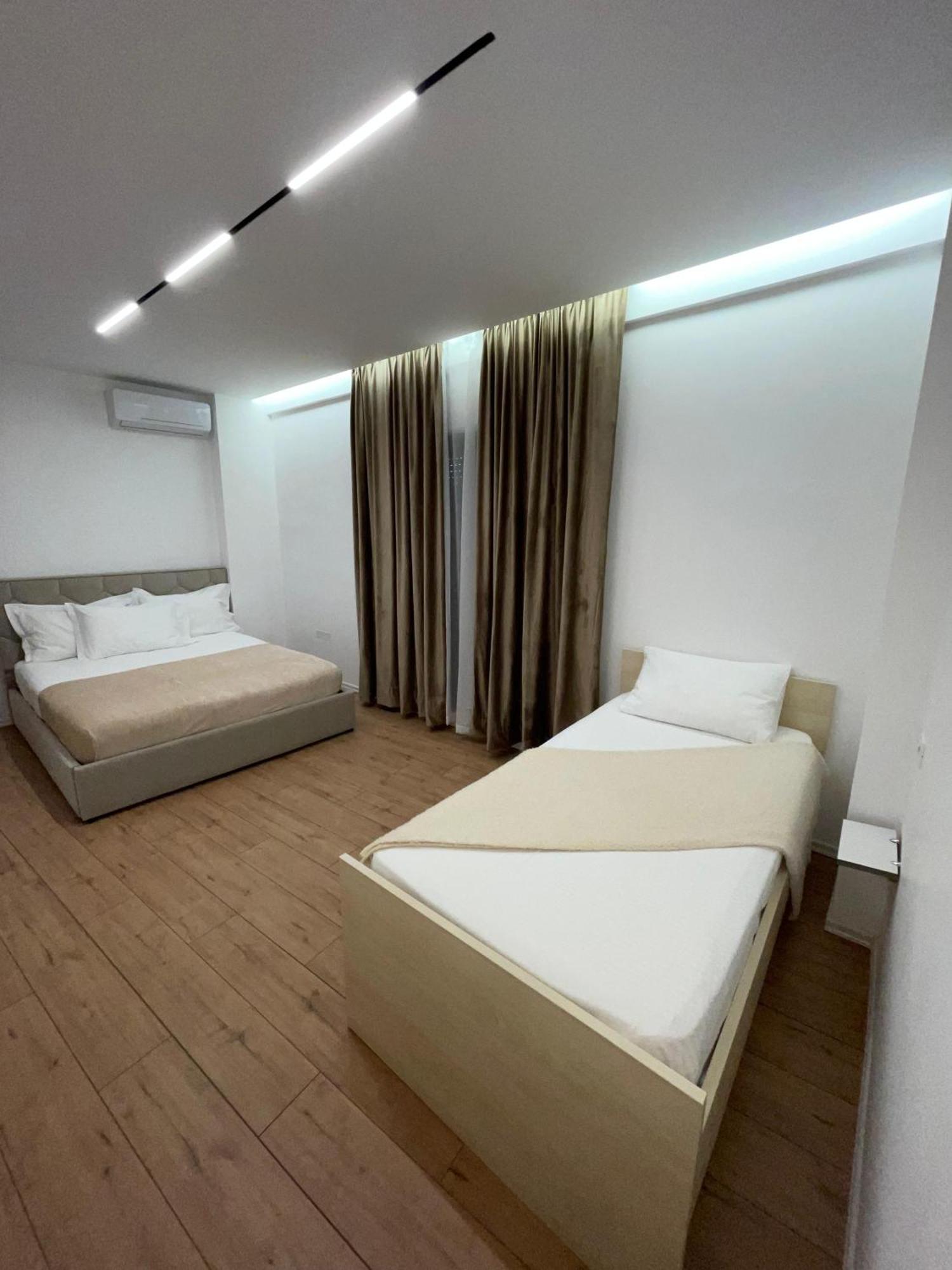 Enea Apartments 2 Tirana Bagian luar foto