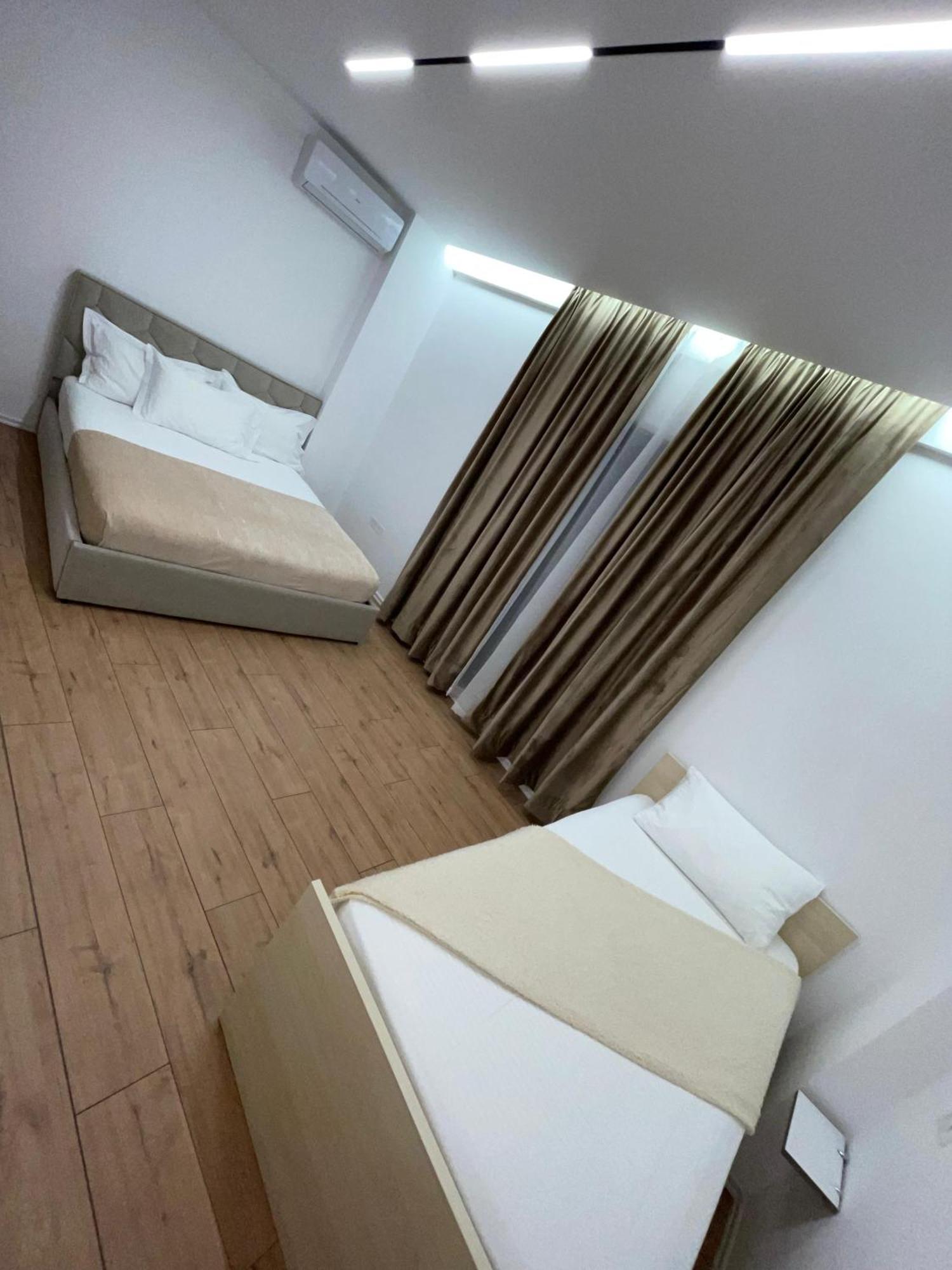 Enea Apartments 2 Tirana Bagian luar foto